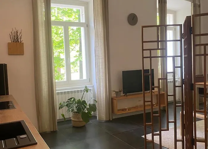 L'arco - Planzer Trieste